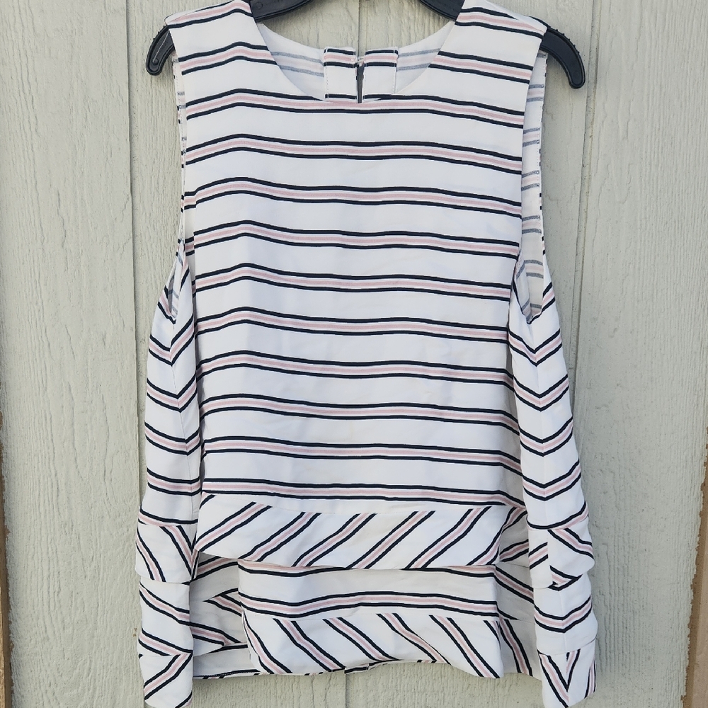 Belle Vere Striped Button Back Sleeveless Preppy Contemporary Nautical Large